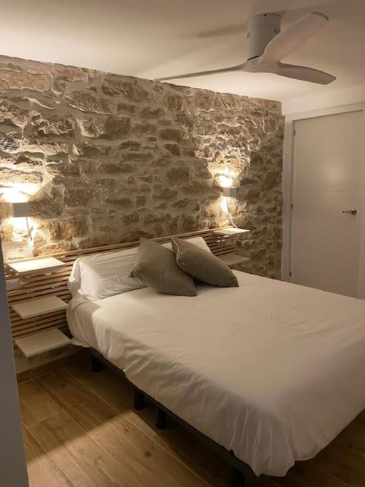 La Casa De La Raval De L'Albages Villa ภายนอก รูปภาพ